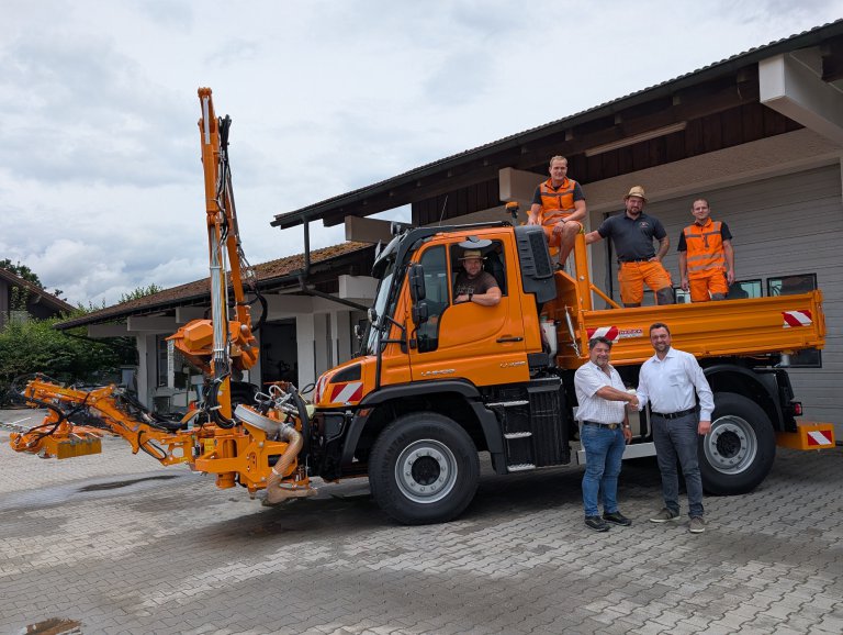 Neuer Unimog Bauhof