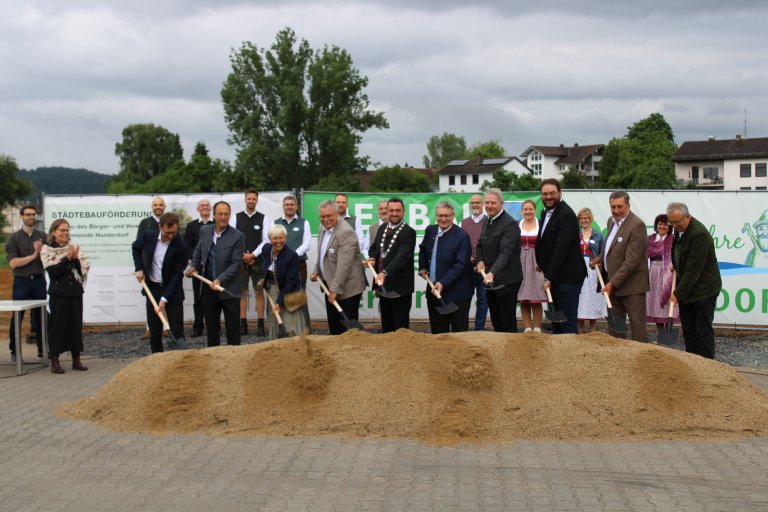 Spatenstich Bürger- und Vereinshaus