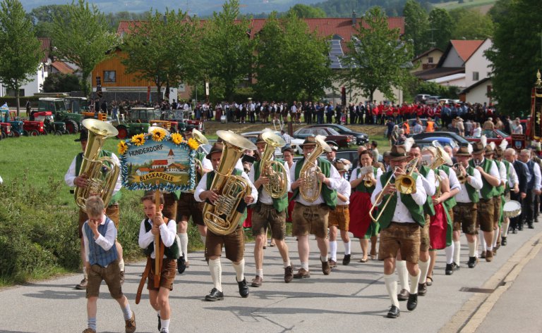 Johann Pollmann Volksfestauszug Hunderdorf