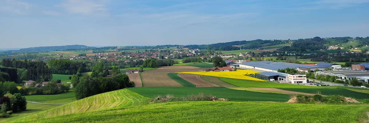 Header Hunderdorf 027 (blick von Starzenberg)
